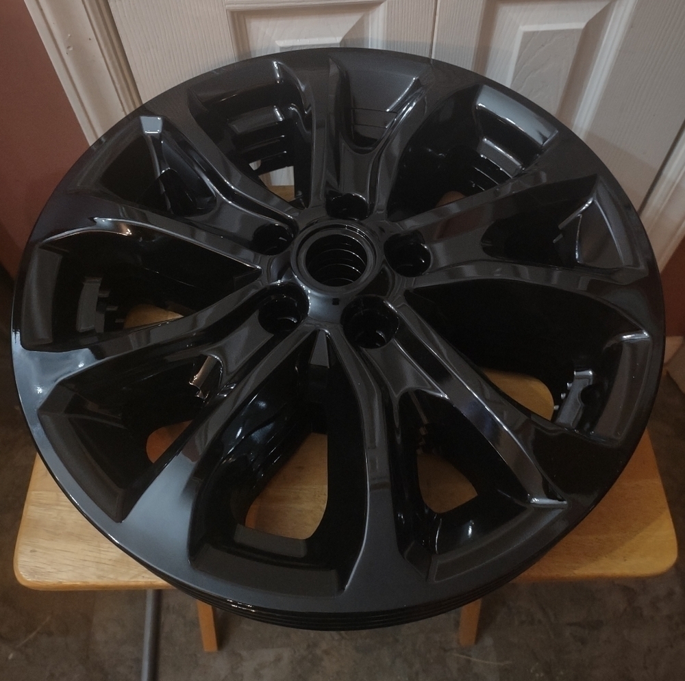 Sleek Black Wheel Rim